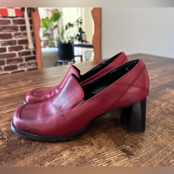 Real leather vintage heels❤️❤️ - Picture 4 of 4